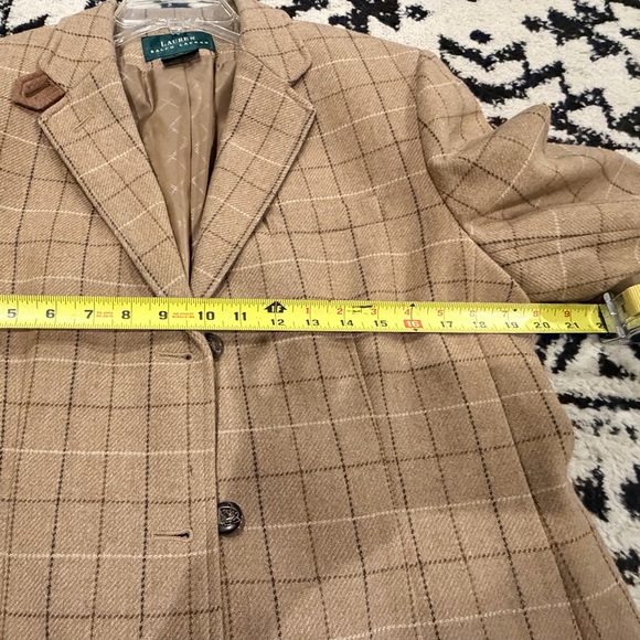 EUC Lauren Ralph Lauren tan lambswool plaid blazer.Sz 12 Purchased/never worn - Picture 15 of 15